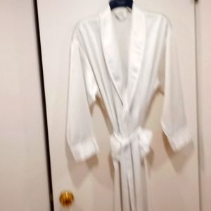 Victoria's Secret Ivory Robe
